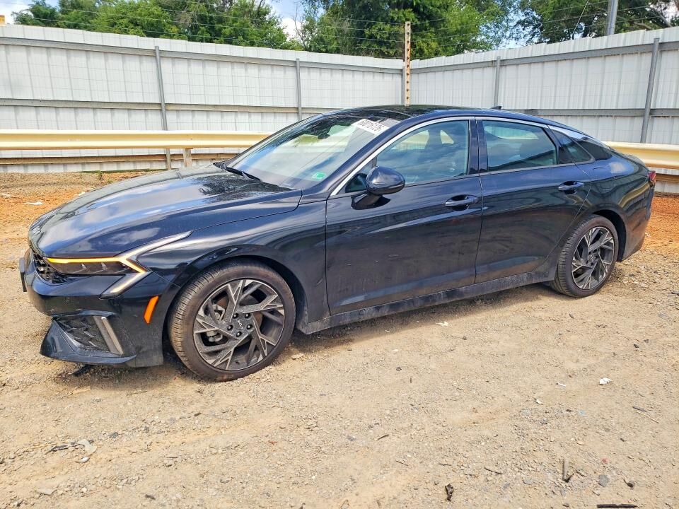 2025 KIA K5