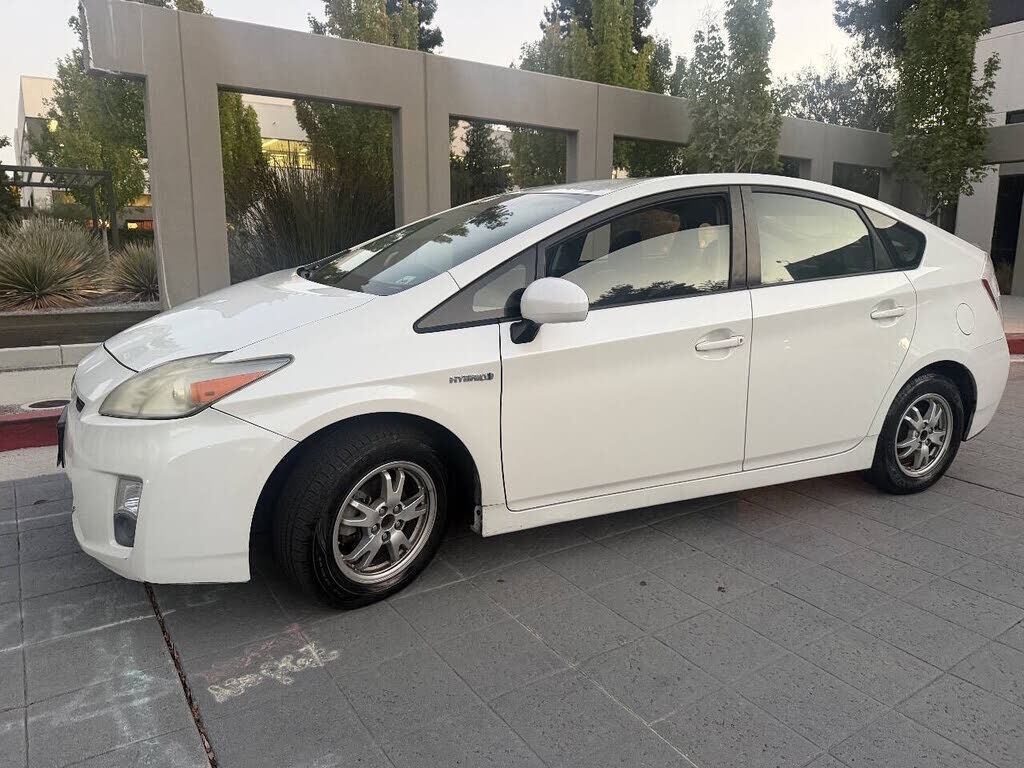 2010 TOYOTA PRIUS