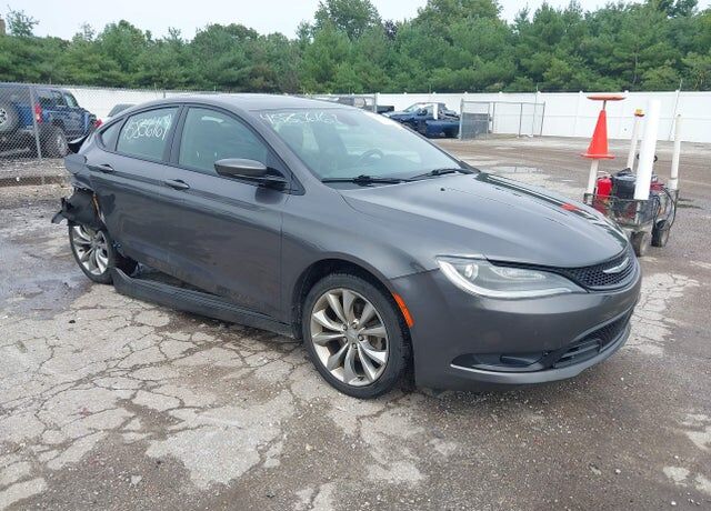 2015 CHRYSLER 200
