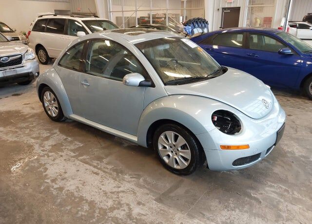 2010 VOLKSWAGEN Beetle