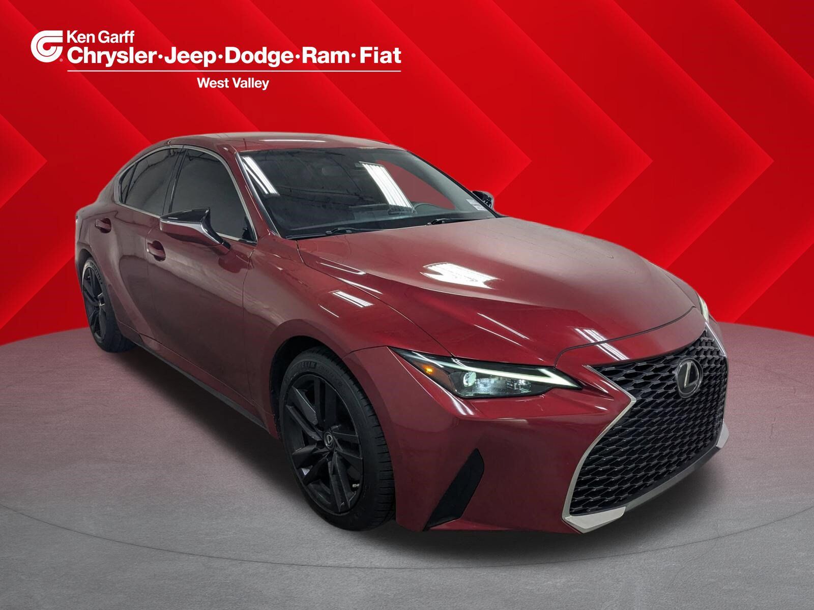 2022 LEXUS IS
