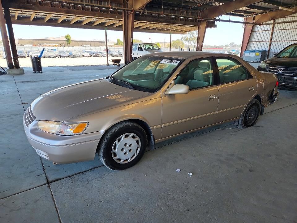 1998 TOYOTA Camry
