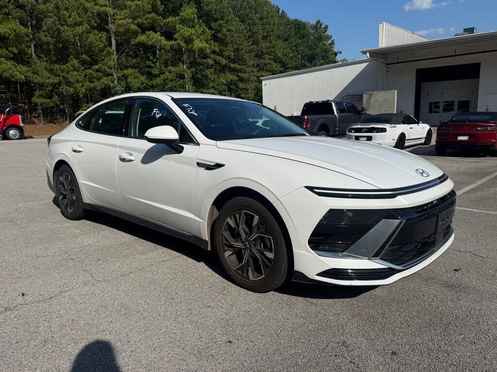 2024 HYUNDAI Sonata