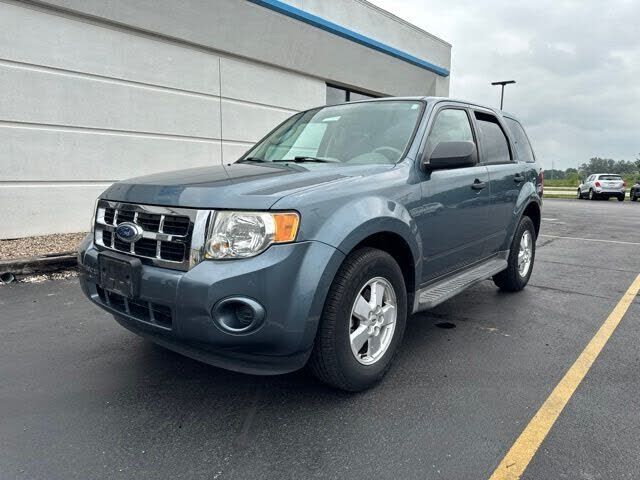 2011 FORD Escape