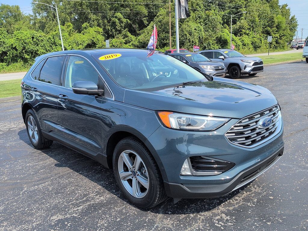 2019 FORD Edge