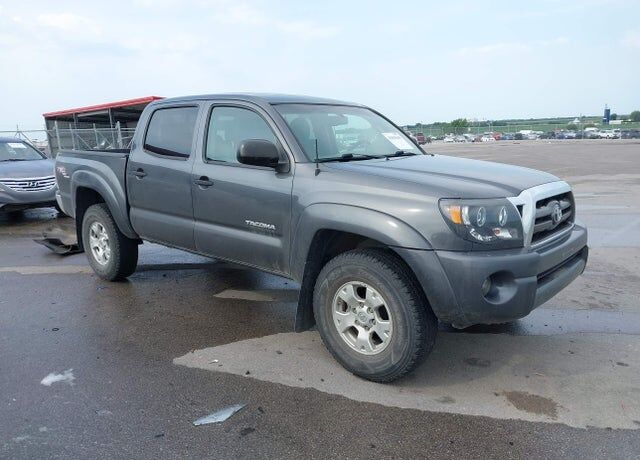 2009 TOYOTA Tacoma