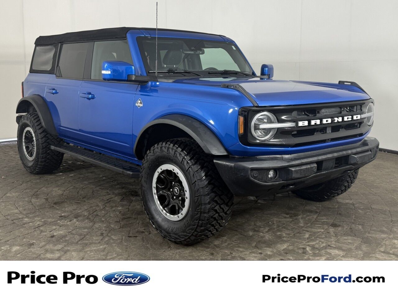 2022 FORD Bronco