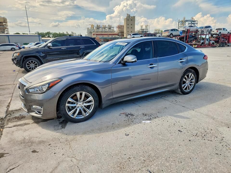 2019 INFINITI Q70