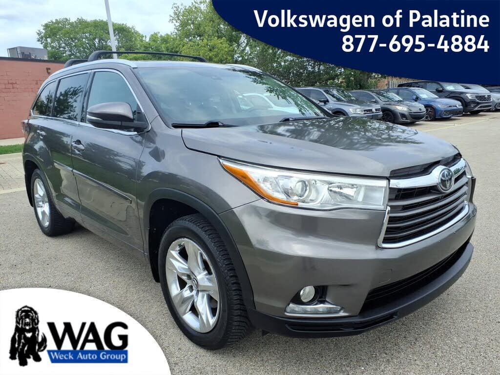 2016 TOYOTA Highlander