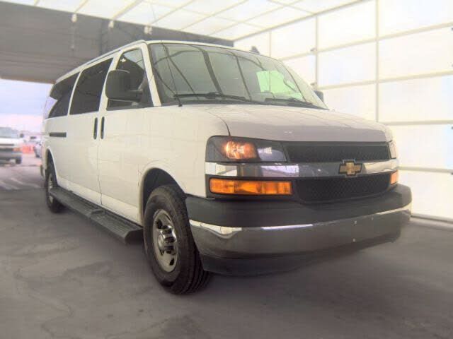 2023 CHEVROLET Express