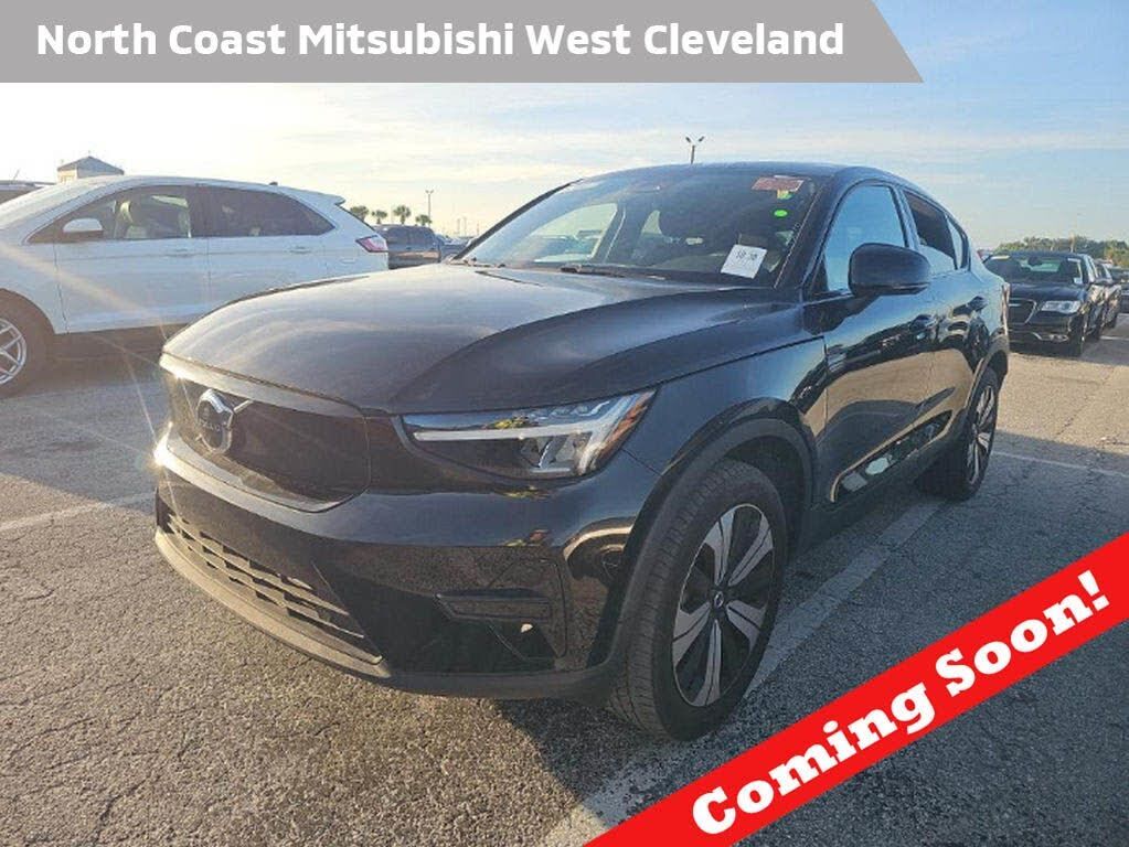 2023 VOLVO C40