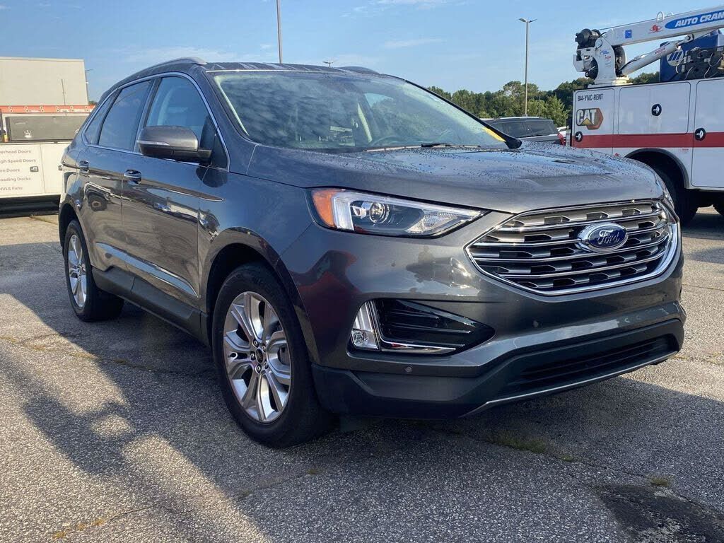 2023 FORD Edge