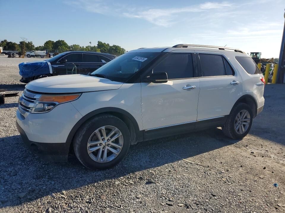 2011 FORD Explorer