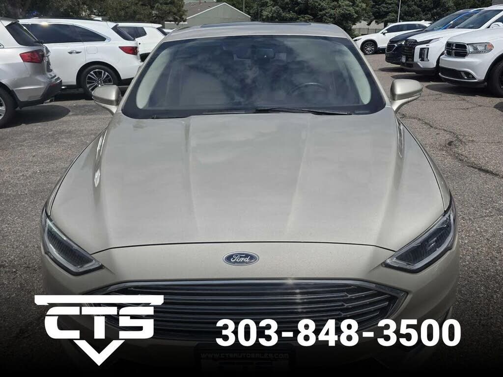 2017 FORD Fusion