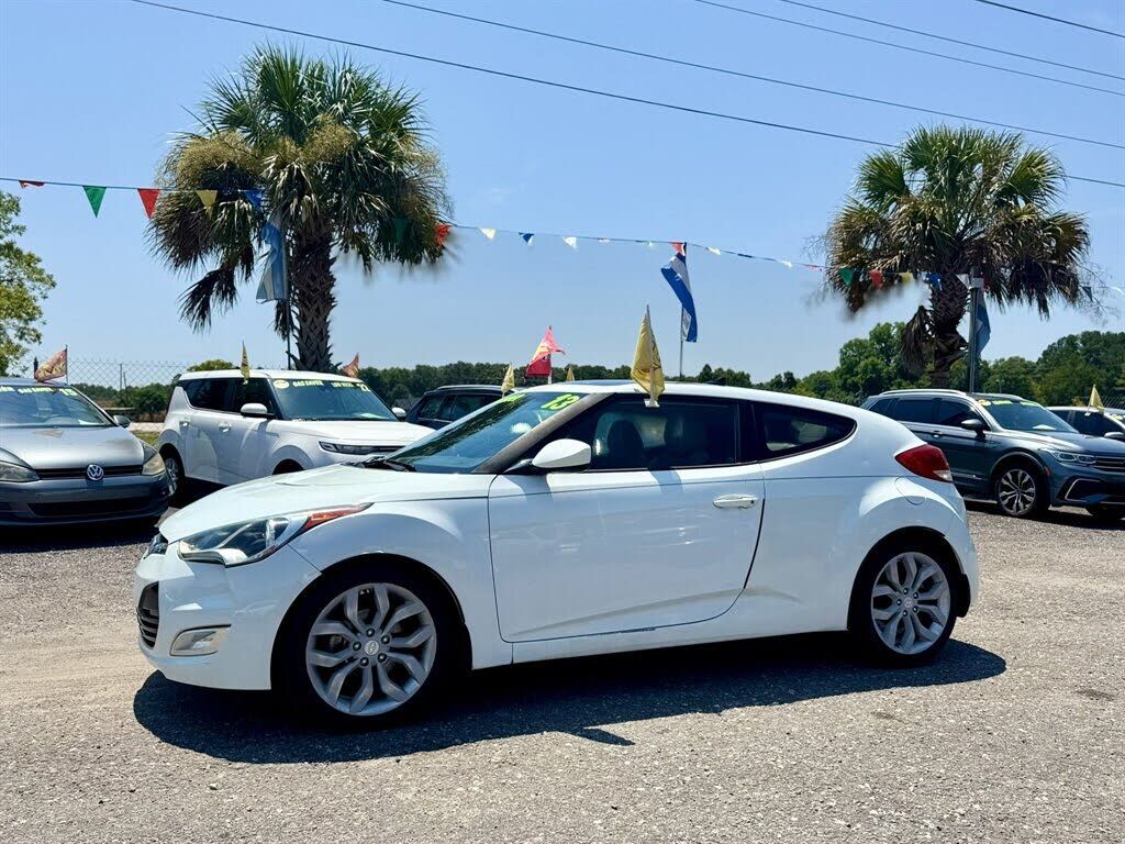 2013 HYUNDAI Veloster