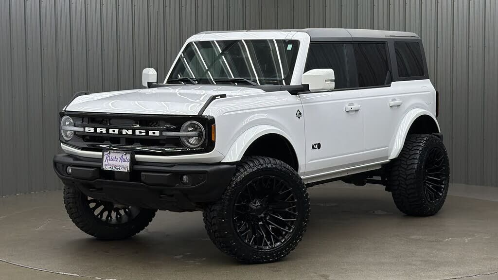 2024 FORD Bronco