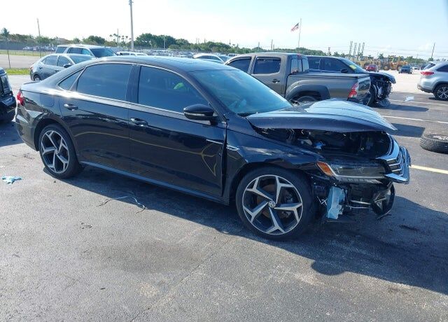 2021 VOLKSWAGEN Passat