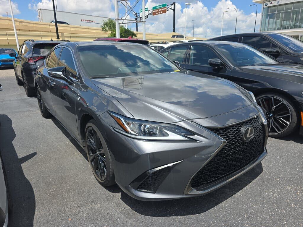 2023 LEXUS ES