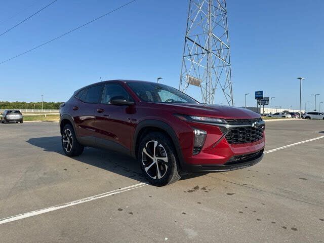 2024 CHEVROLET Trax