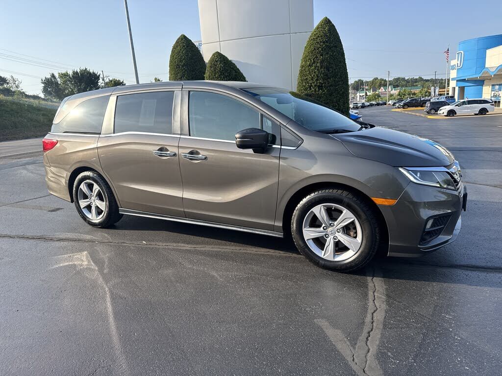 2018 HONDA Odyssey
