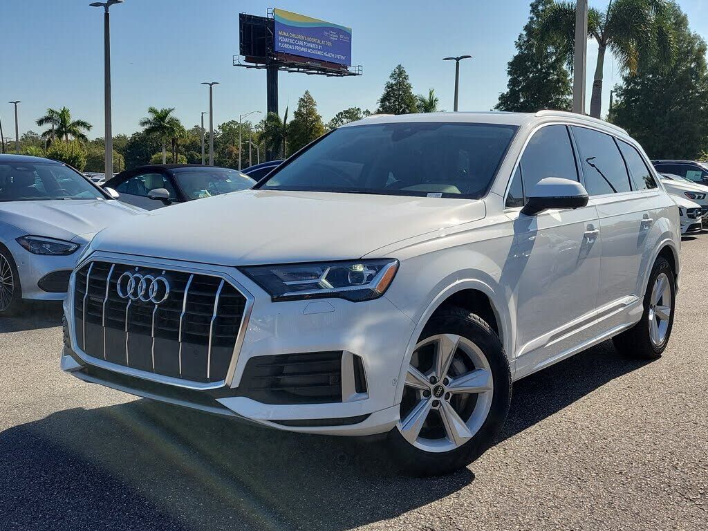 2022 AUDI Q7