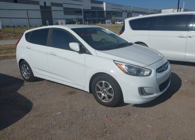 2017 HYUNDAI Accent