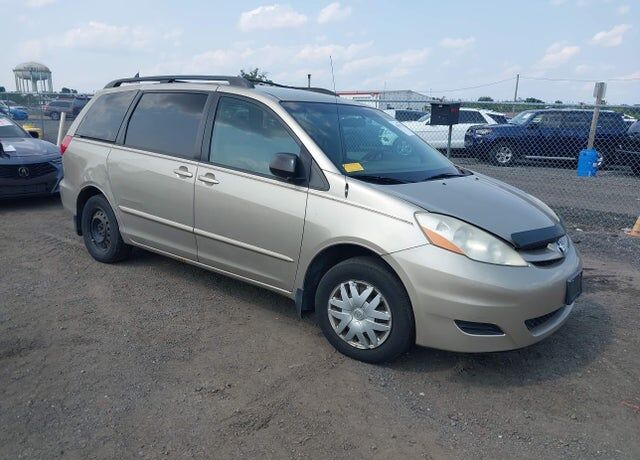 2007 TOYOTA Sienna