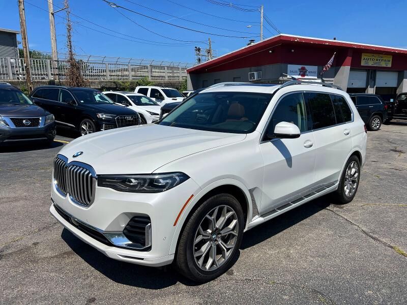 2019 BMW X7
