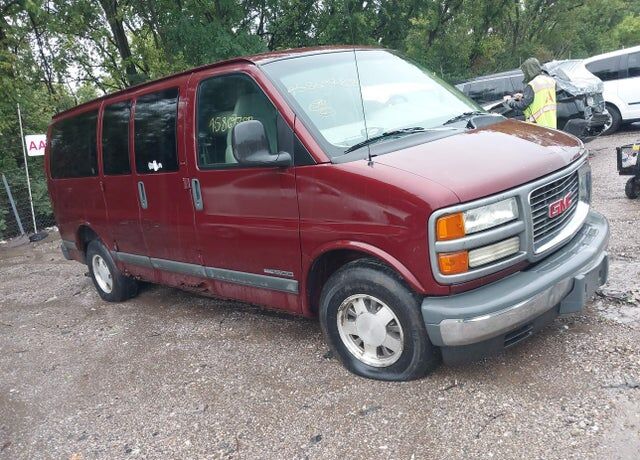 2002 GMC Savana