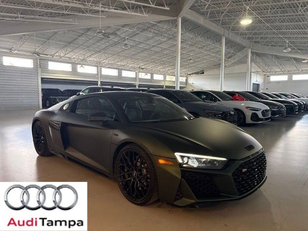 2020 AUDI R8