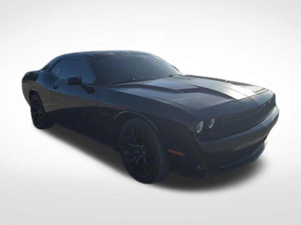 2016 DODGE Challenger