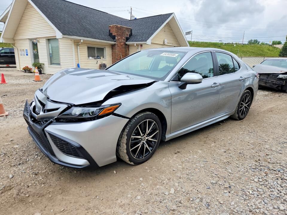 2021 TOYOTA Camry