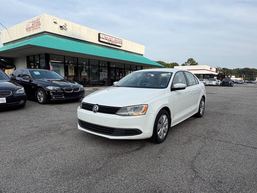 2011 VOLKSWAGEN Jetta