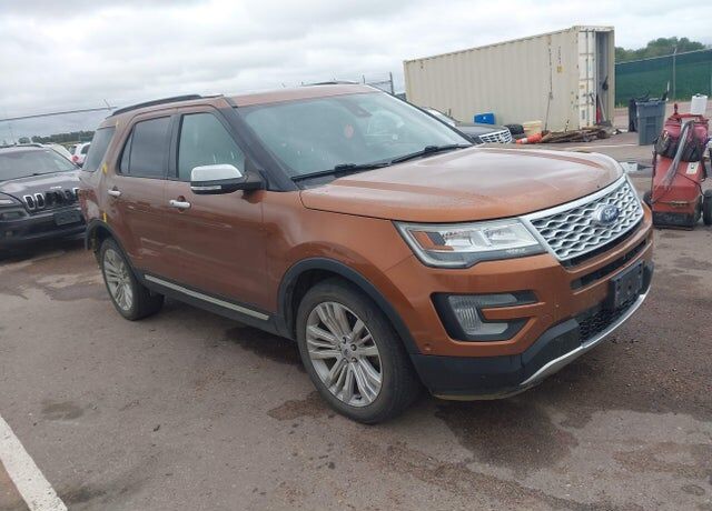 2017 FORD Explorer