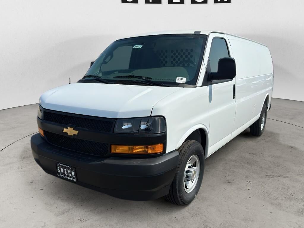 2026 CHEVROLET Express
