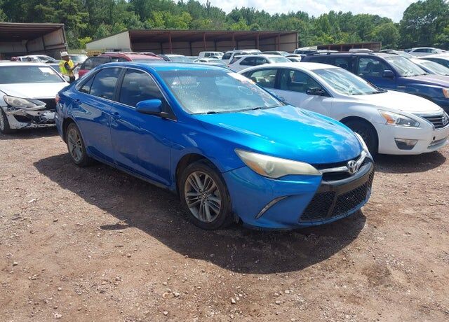 2017 TOYOTA Camry