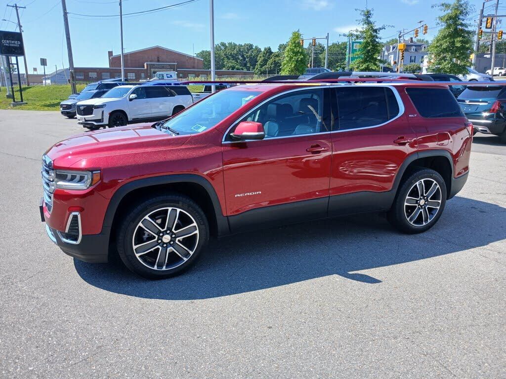 2023 GMC Acadia