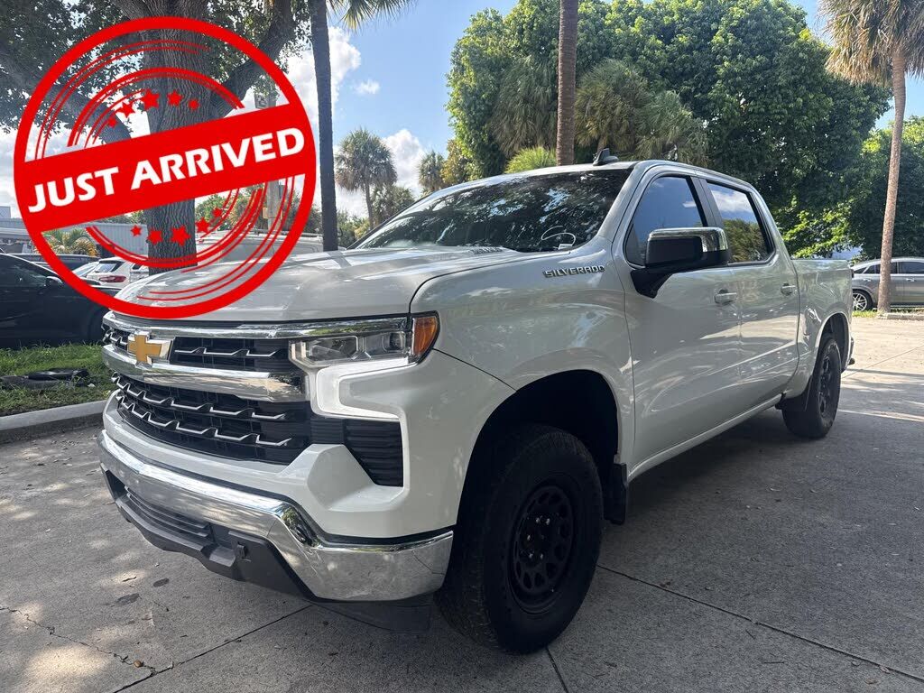 2023 CHEVROLET Silverado
