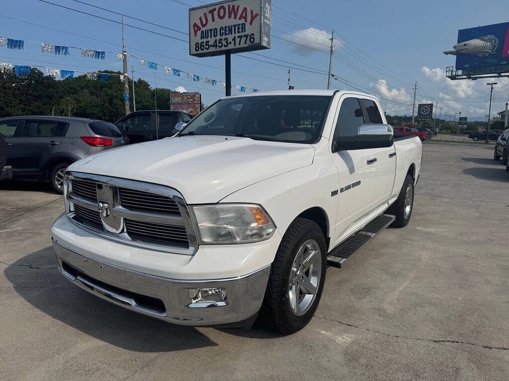 2011 DODGE Ram