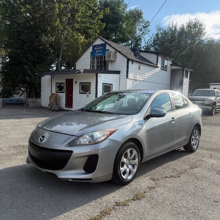 2013 MAZDA Mazda3