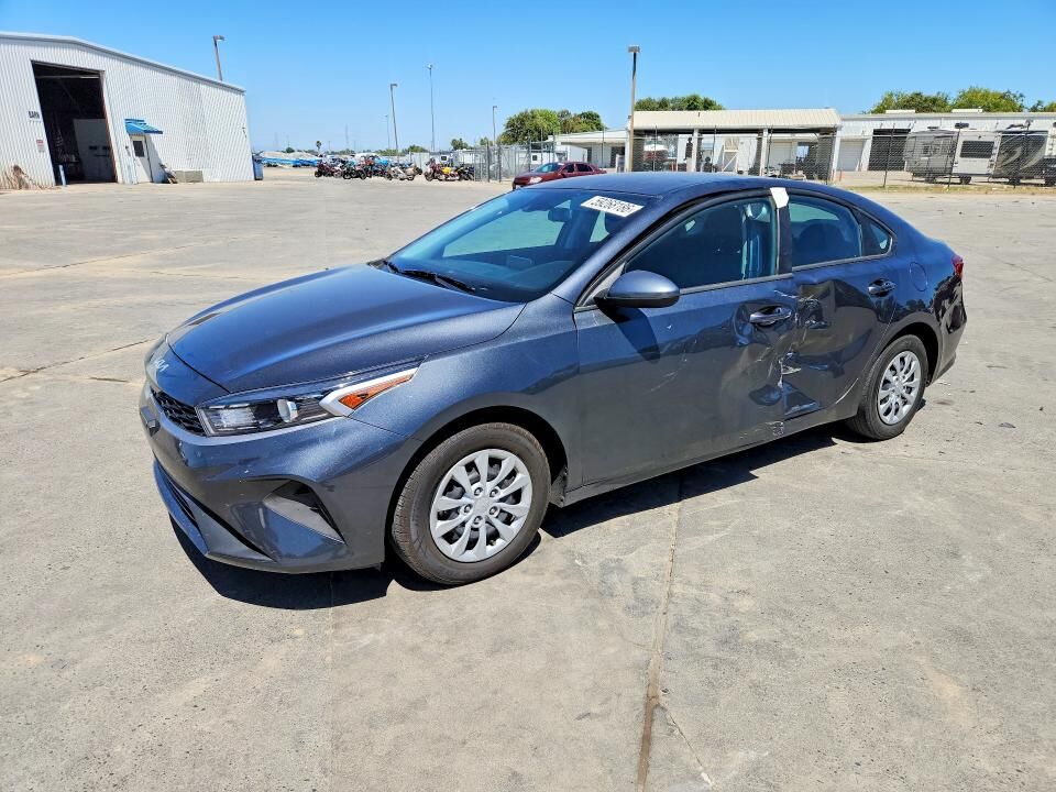 2023 KIA Forte