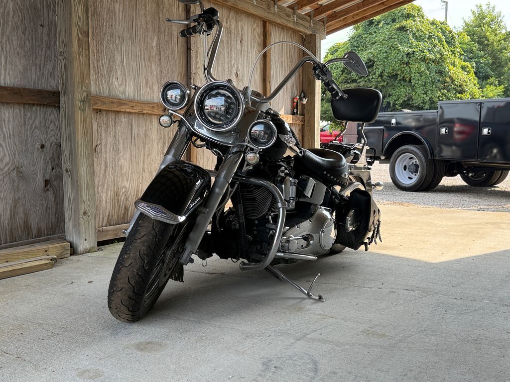 2005 HARLEY DAVIDSON Softail Deluxe