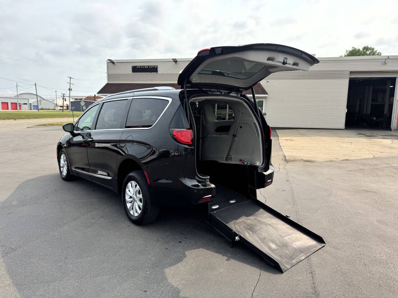 2018 CHRYSLER Pacifica