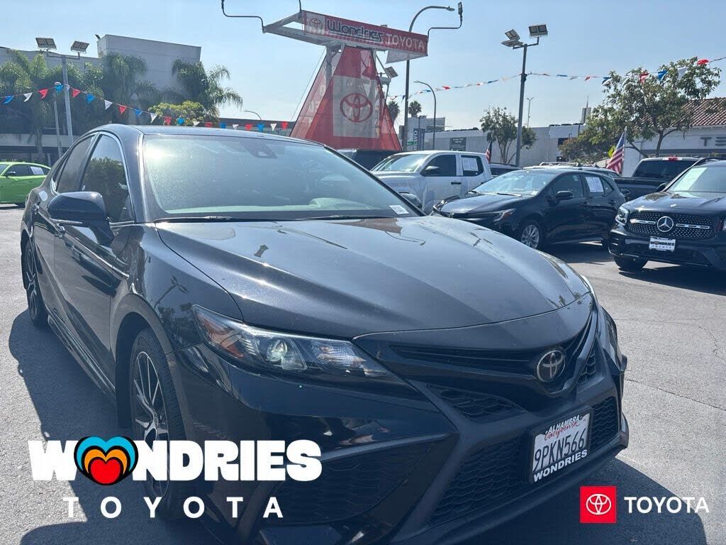2022 TOYOTA Camry
