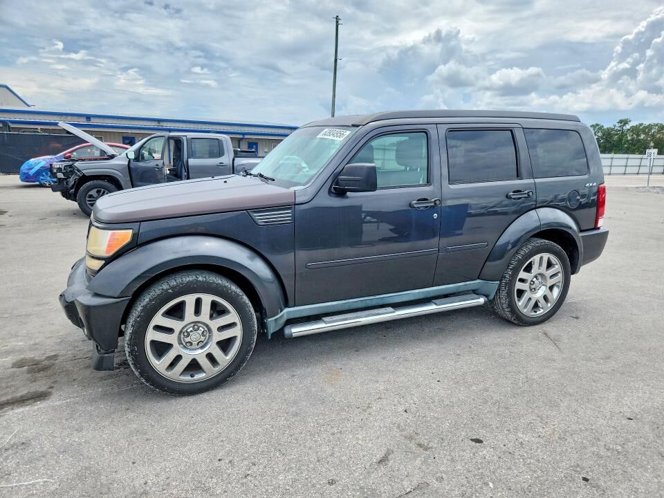 2011 DODGE Nitro