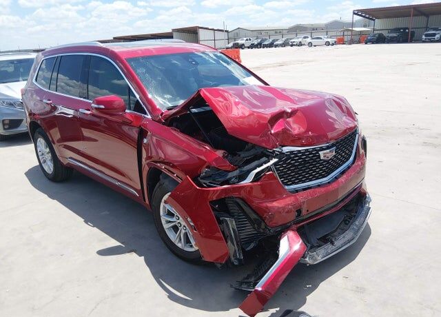 2025 CADILLAC XT6