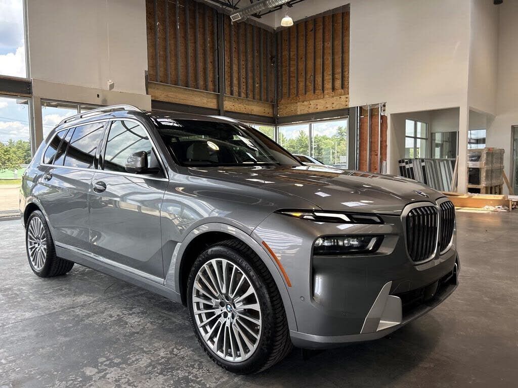 2024 BMW X7