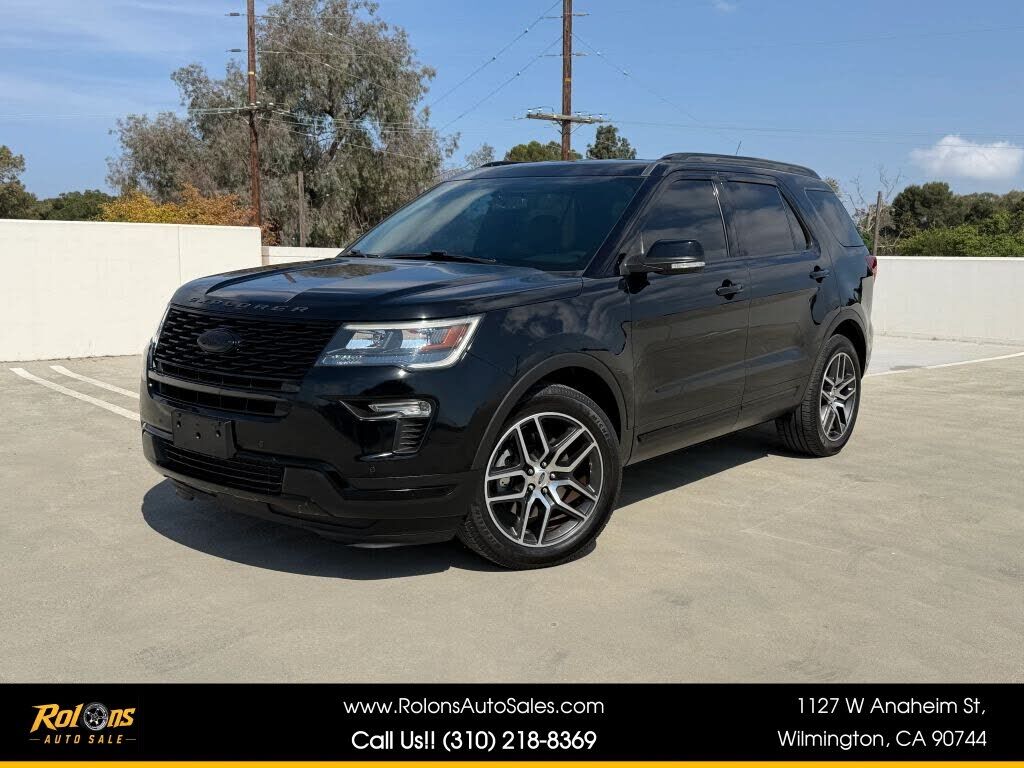 2018 FORD Explorer
