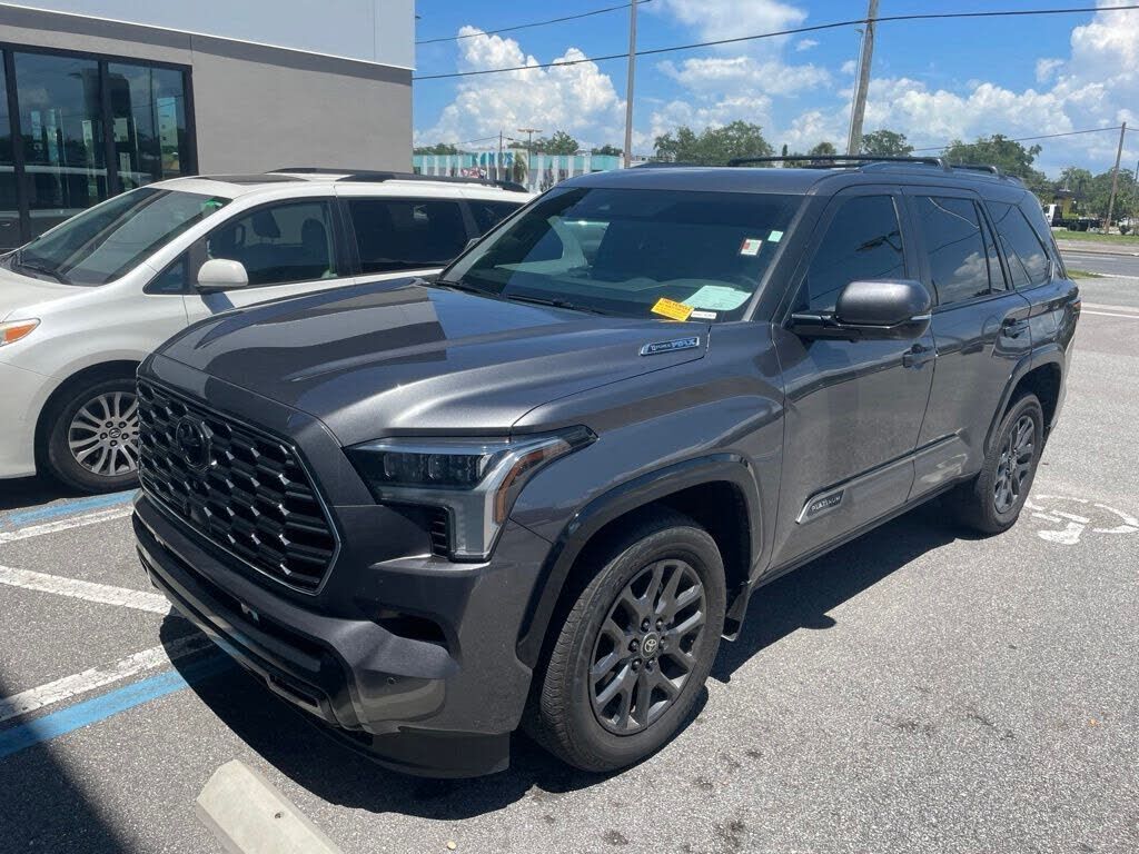 2025 TOYOTA Sequoia