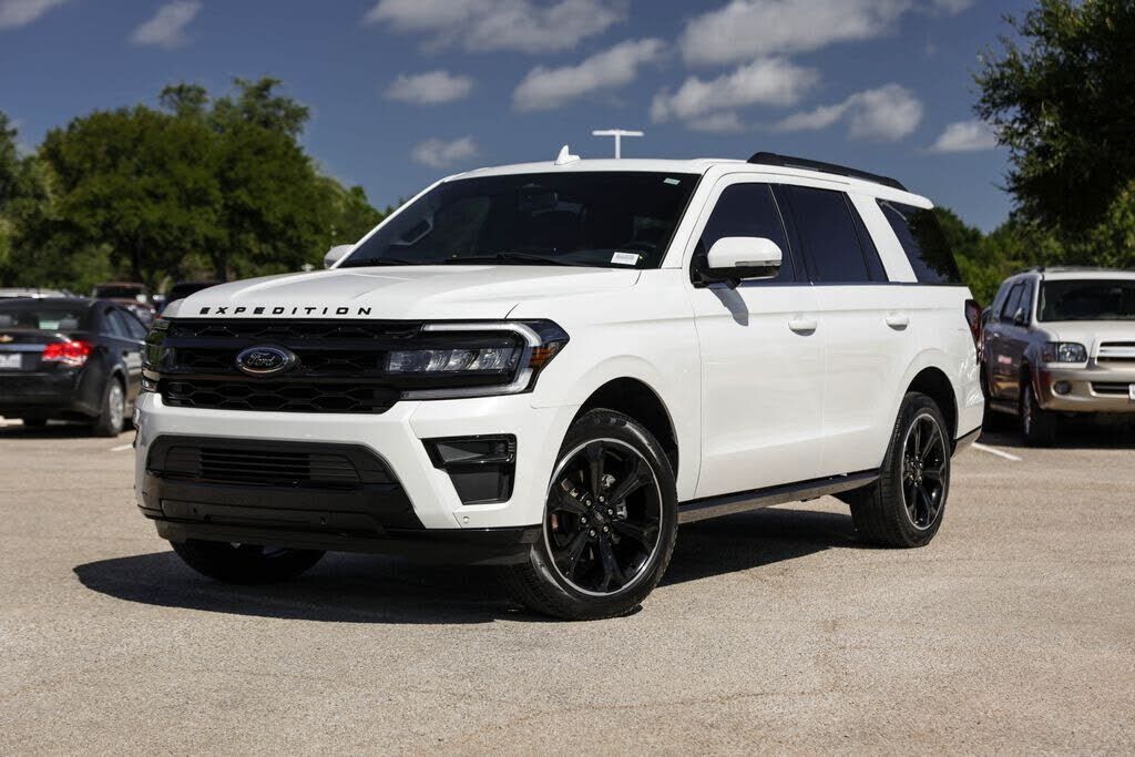 2024 FORD Expedition